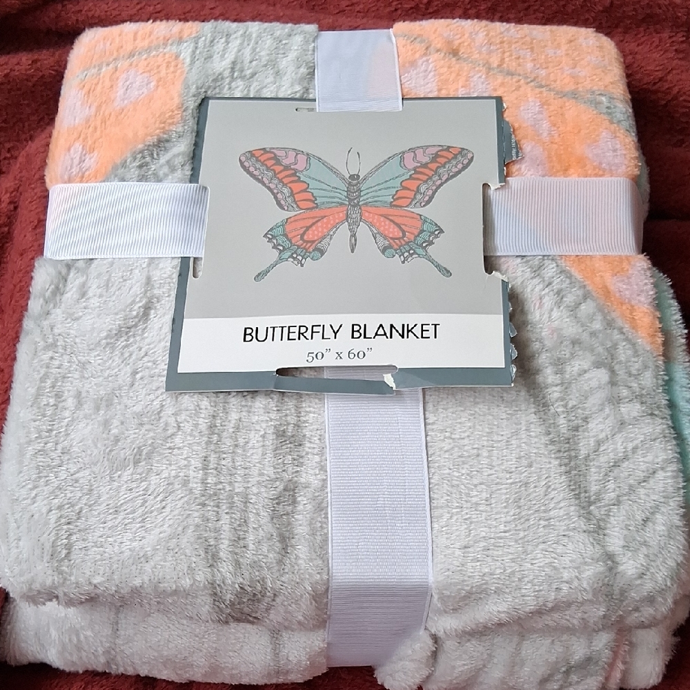 Lux Butterfly Blanket - Soft Gray and Orange